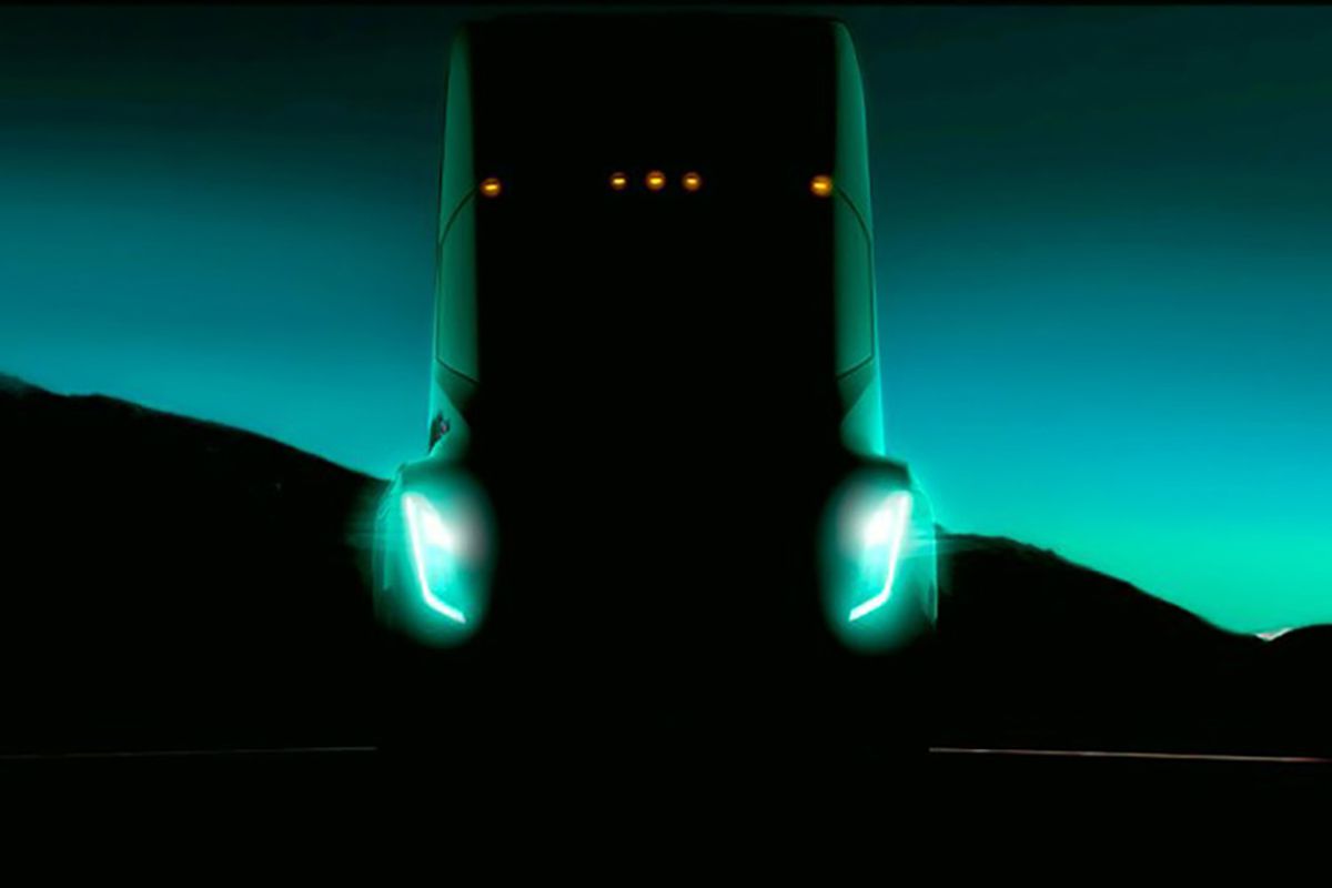 Появился шпионский снимок грузовика Tesla