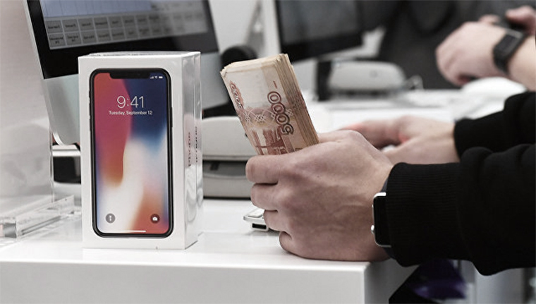 «Пустой айфон уйдет — *** вам». Почему продавцы разводят с iPhone X и как избежать этого