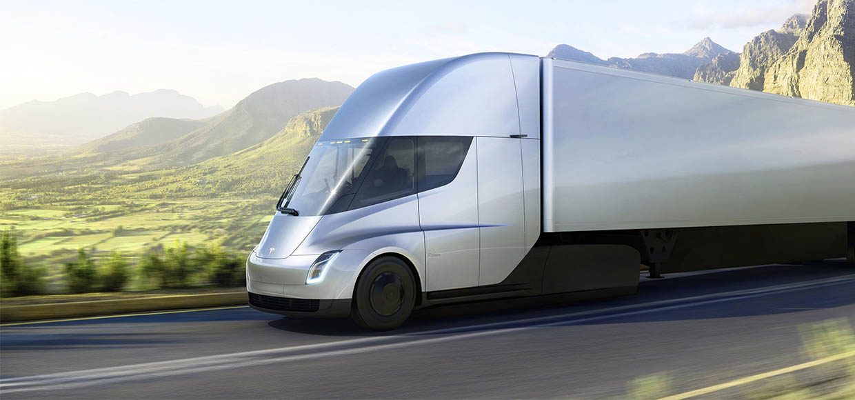 Tesla представила самый безумный грузовик в мире