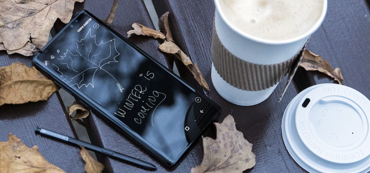 Битва флагманов Samsung Note8 vs iPhone 8 Plus: стилус против… пальца?