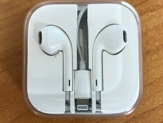 Как переделать старый кейс EarPods для версии с Lightning