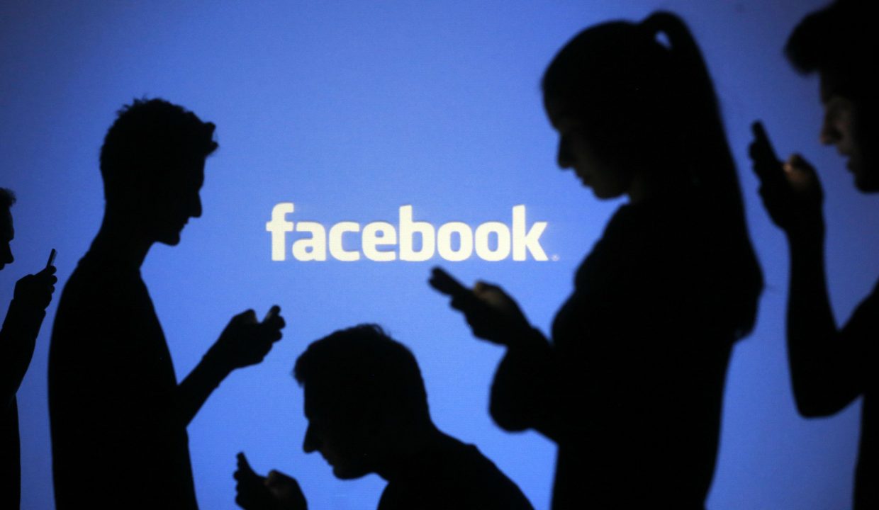 Роскомнадзор может заблокировать Facebook в России