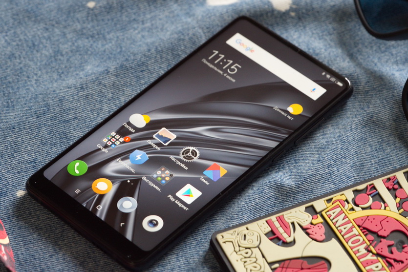 Обзор Xiaomi Mi Mix 2s. Идеальный безрамочный флагман?
