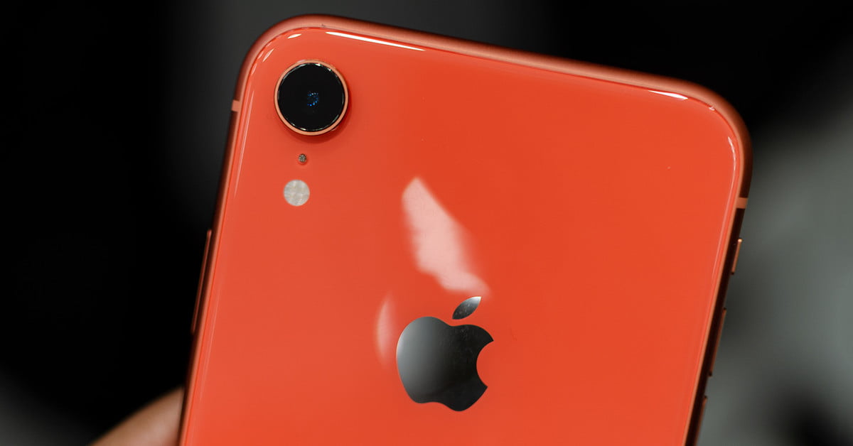Я выбрал iPhone XR, а не Xs. И вам советую