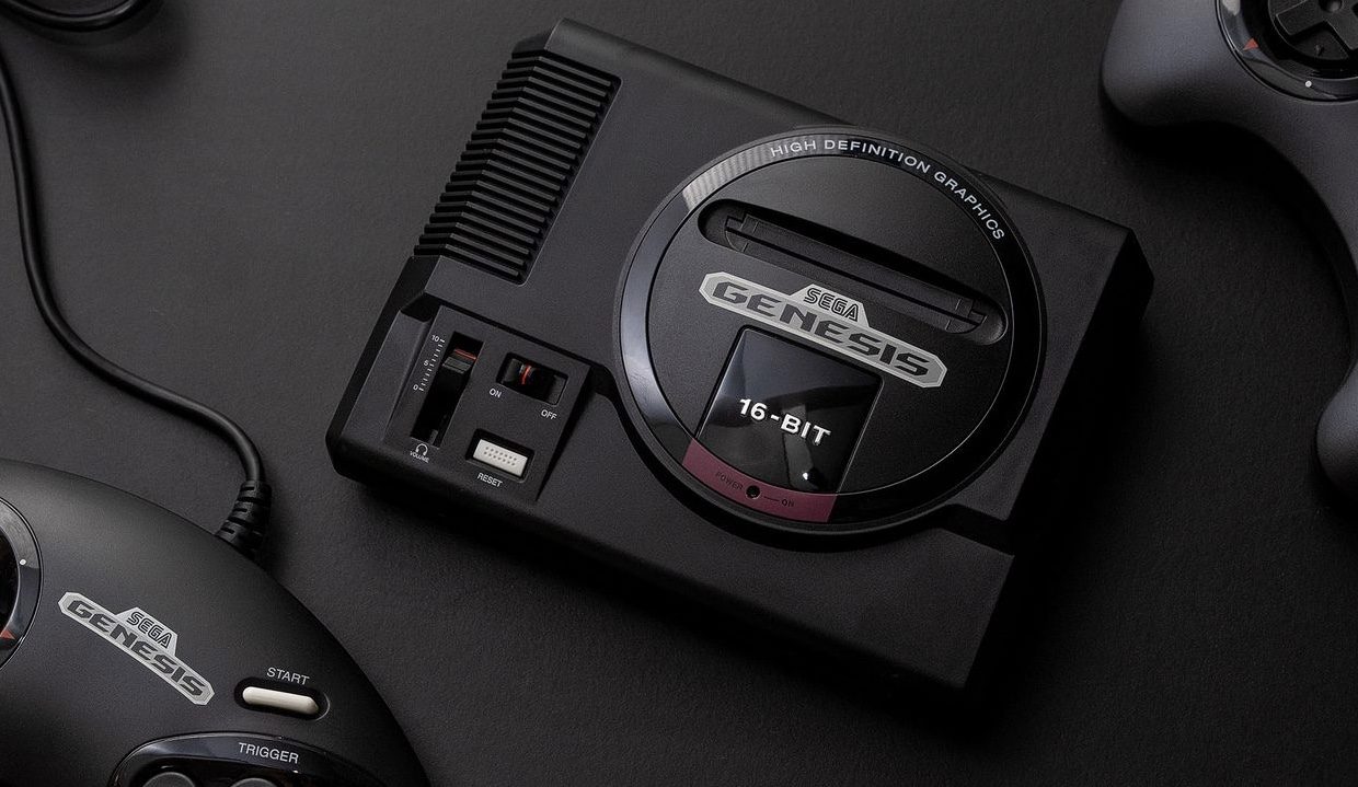 Все в восторге от новой приставки Sega Mega Drive