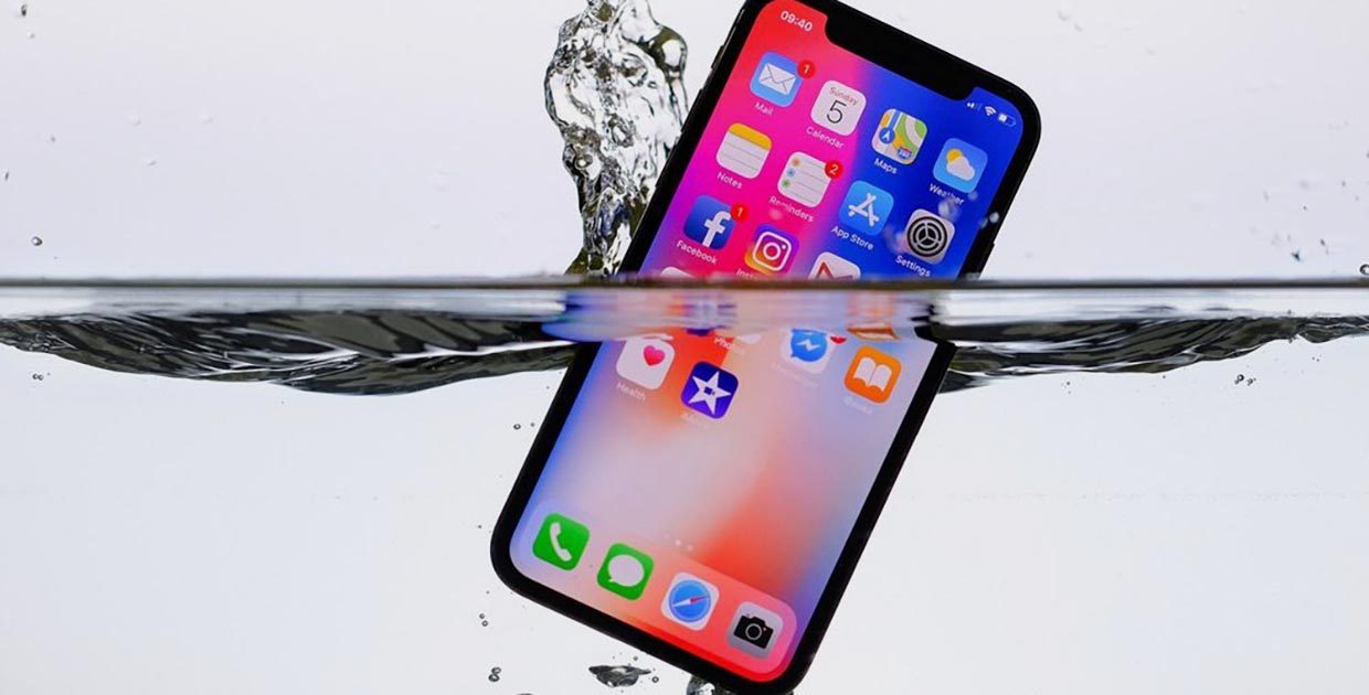 Так всё-таки, утопленный iPhone ремонтируют или нет?