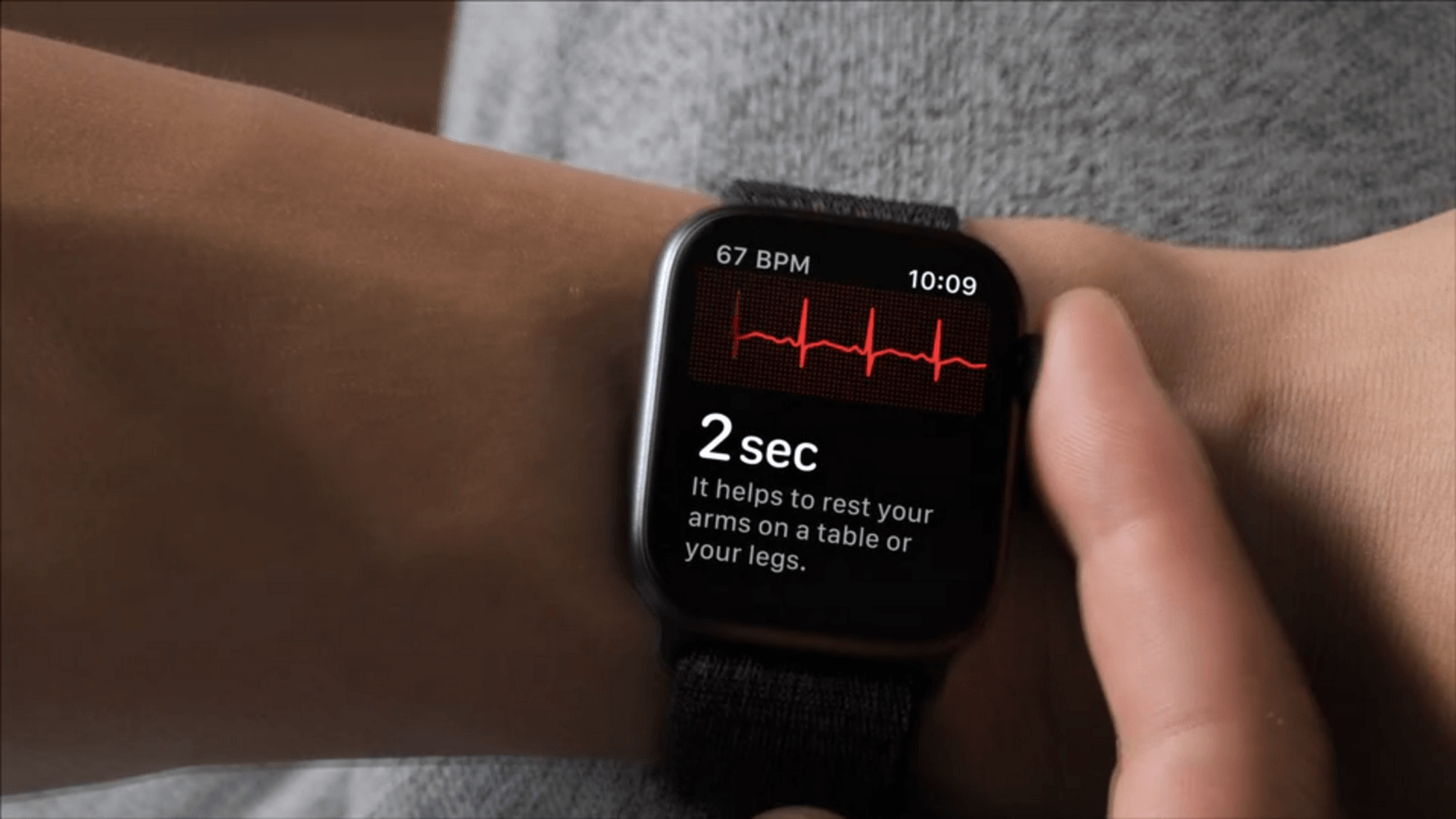 Как включить ЭКГ на любых Apple Watch в России