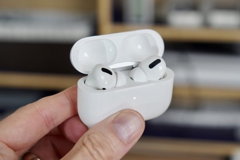 Apple выпустит AirPods в новом дизайне в этом году. AirPods Pro 2 покажут в 2022
