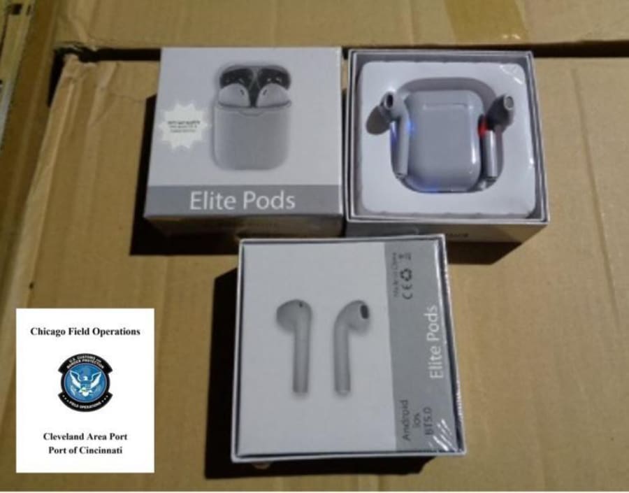 Таможня США изъяла партию поддельных AirPods на 7 миллионов долларов