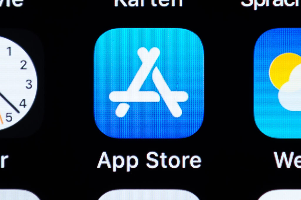 Приложение для iOS c 15 млн загрузок вымогало хорошие отзывы в App Store. Теперь его удалили