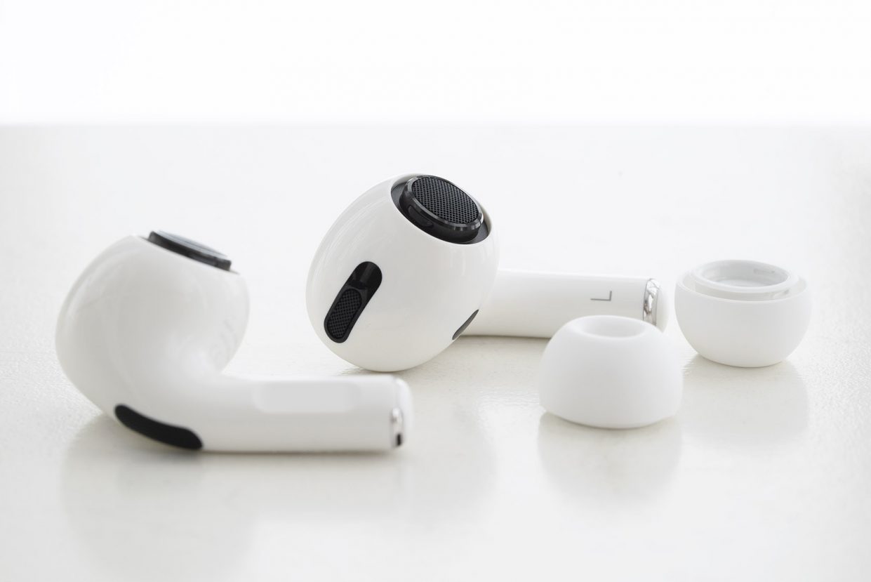 Apple будет выпускать бета-версии прошивок AirPods Pro для разработчиков