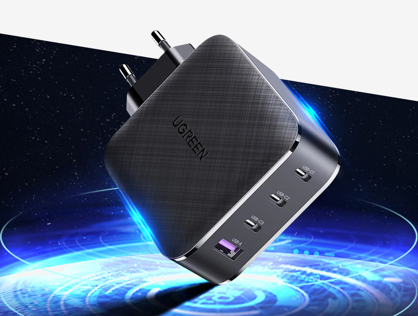 Купил лучшую мультизарядку с тремя (!!!) USB-C. Подключаю iPhone, два iPad и Apple Watch одновременно