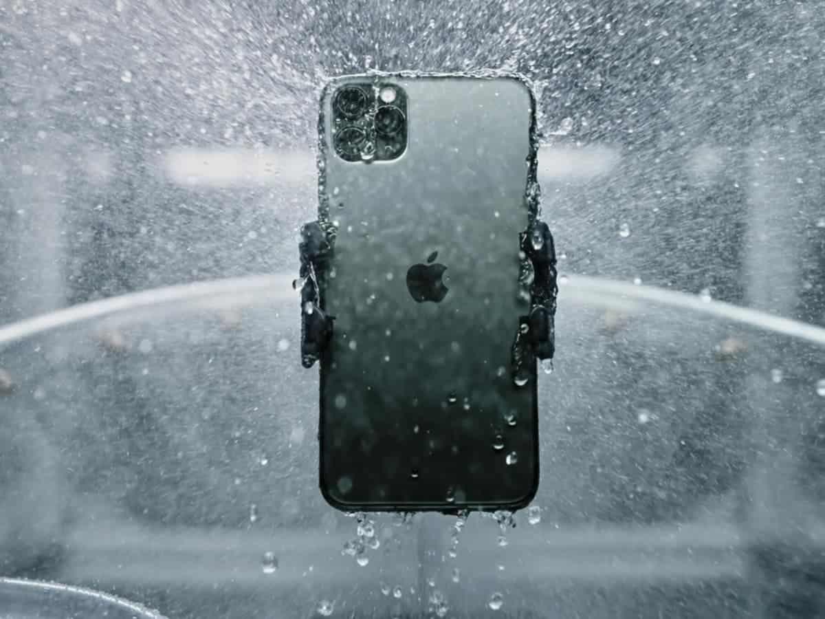 Как работает влагозащита iPhone. Разбираемся, чтобы случайно не утопить его
