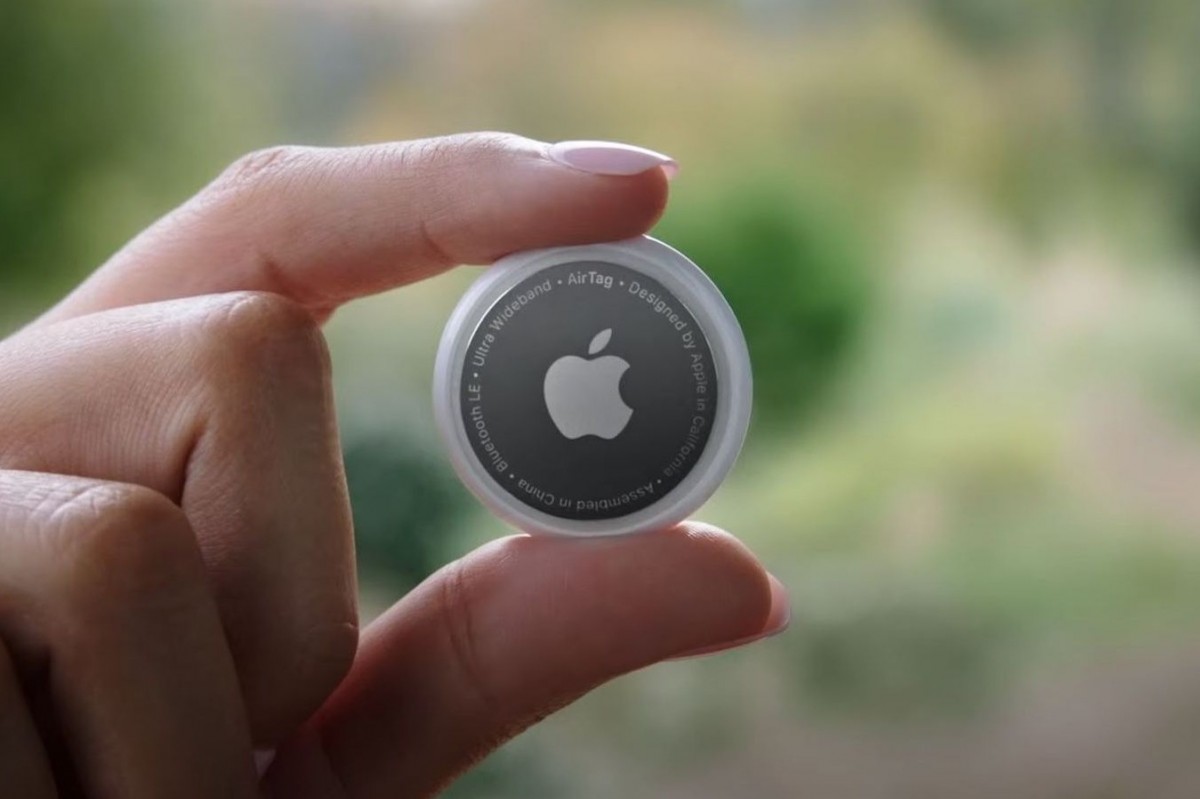 Apple выпустила новую прошивку для AirTag
