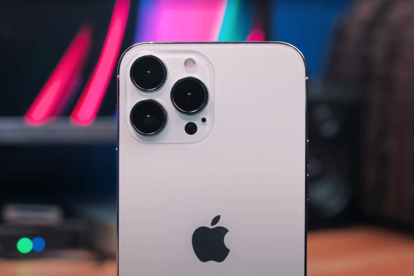 Bloomberg: В iPhone 13 Pro появятся портретный режим для видео и фильтры с искусственным интеллектом