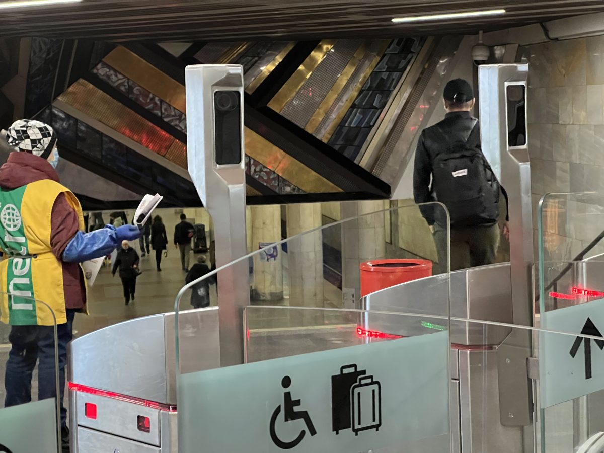 Как работает Face Pay для оплаты по лицу в московском метро. Мы уже проверили