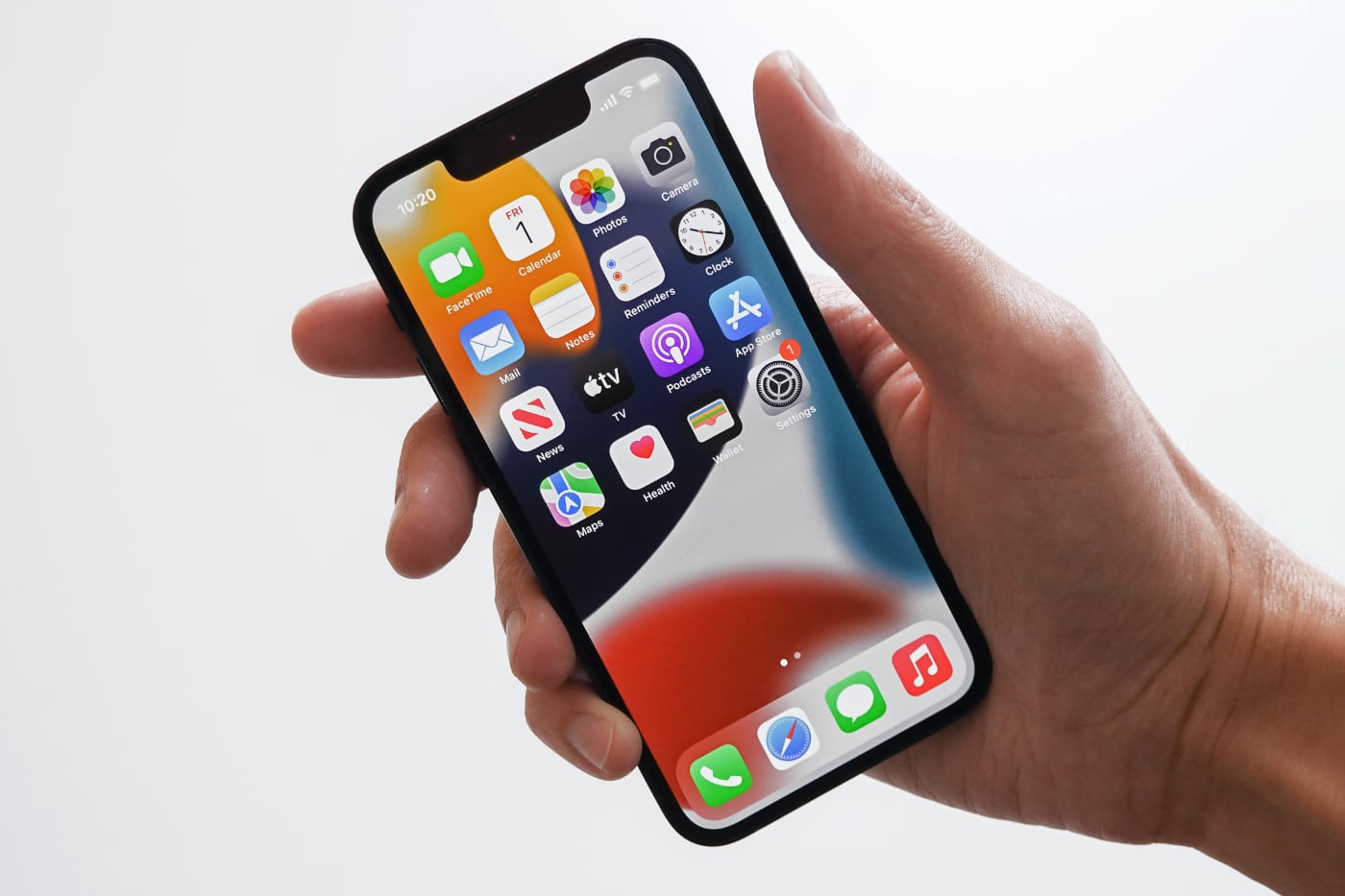 Apple объявила о начале свободной продажи запчастей для iPhone и Mac. Их сможет купить любой, а не только сервисы