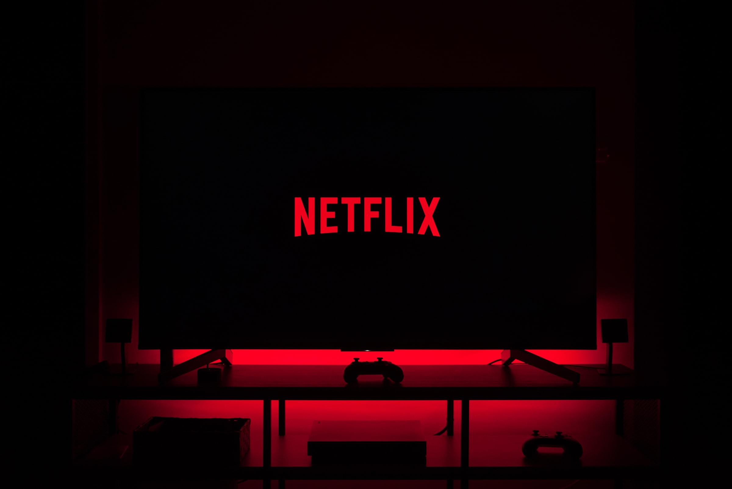 МВД начало проверку Netflix на соблюдение закона о пропаганде ЛГБТ*