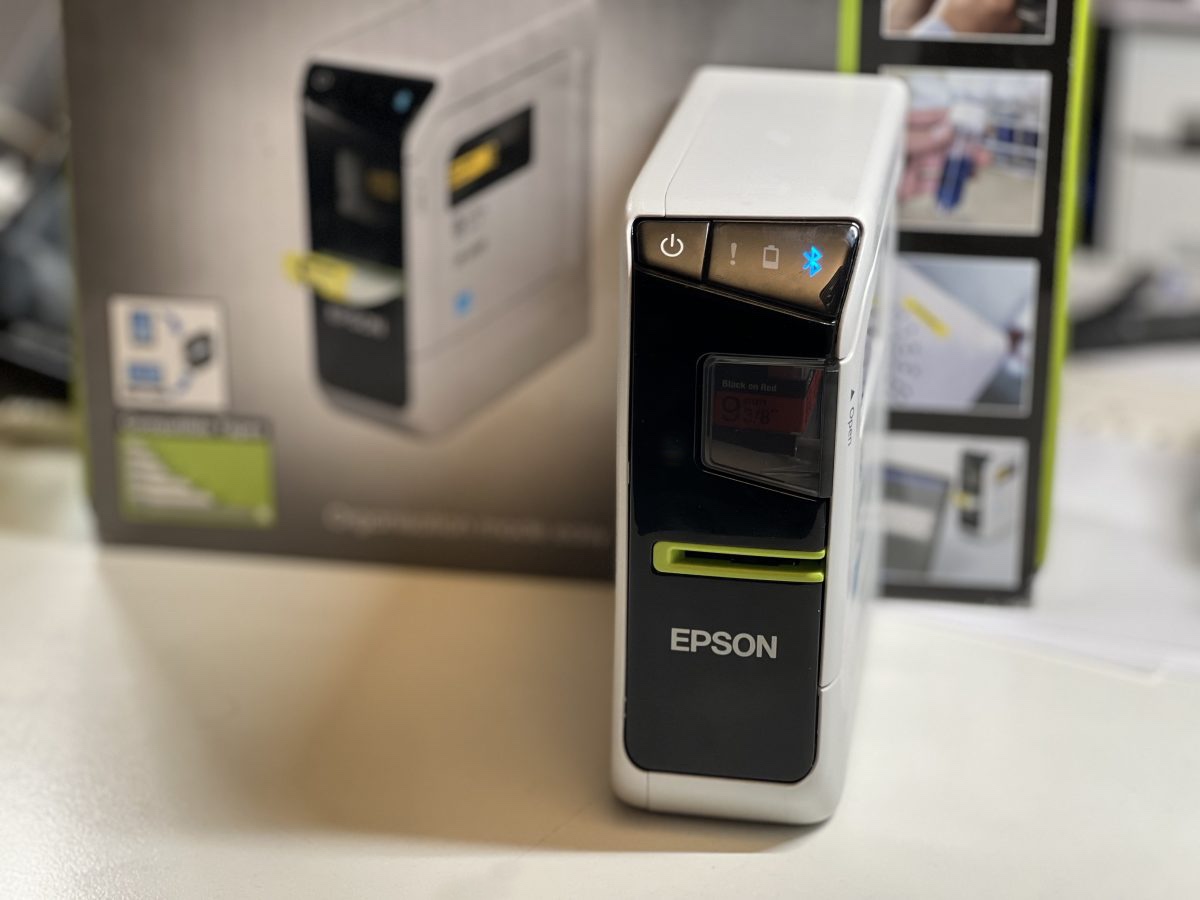 Обзор ленточного принтера Epson LabelWorks LW-600P. Идеальный помощник в офисе