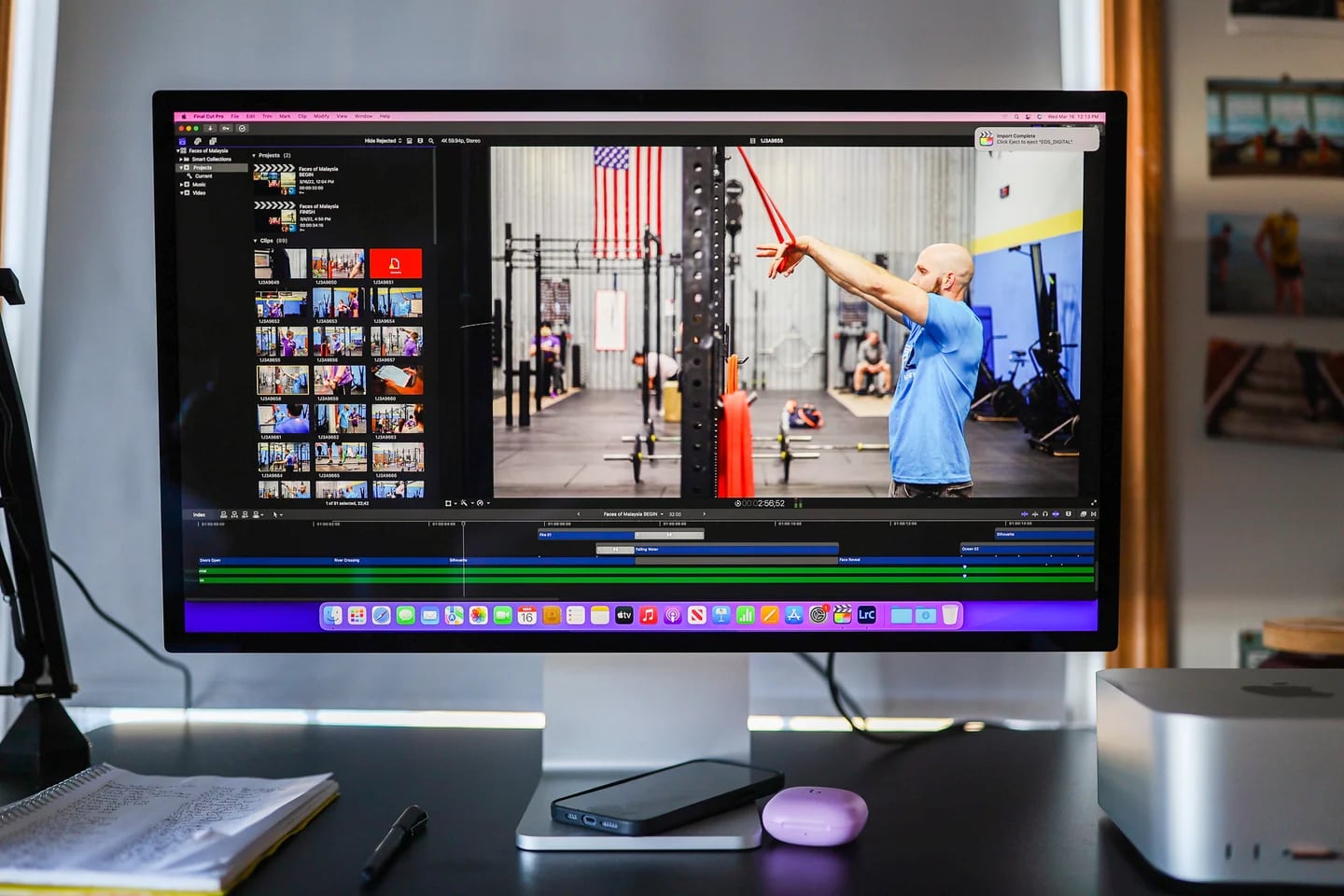 Функция «Привет, Siri» активируется на старых Mac, если к ним подключить Apple Studio Display