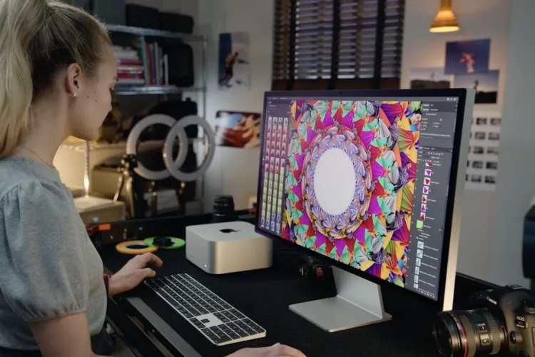 В новой прошивке Apple улучшила скандально низкое качество камеры в Studio Display