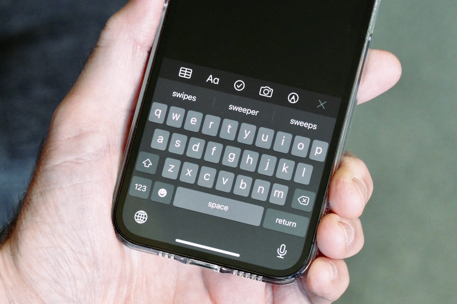 Создатель автозамены в iPhone впервые объяснил, как она работает (и иногда ошибается)