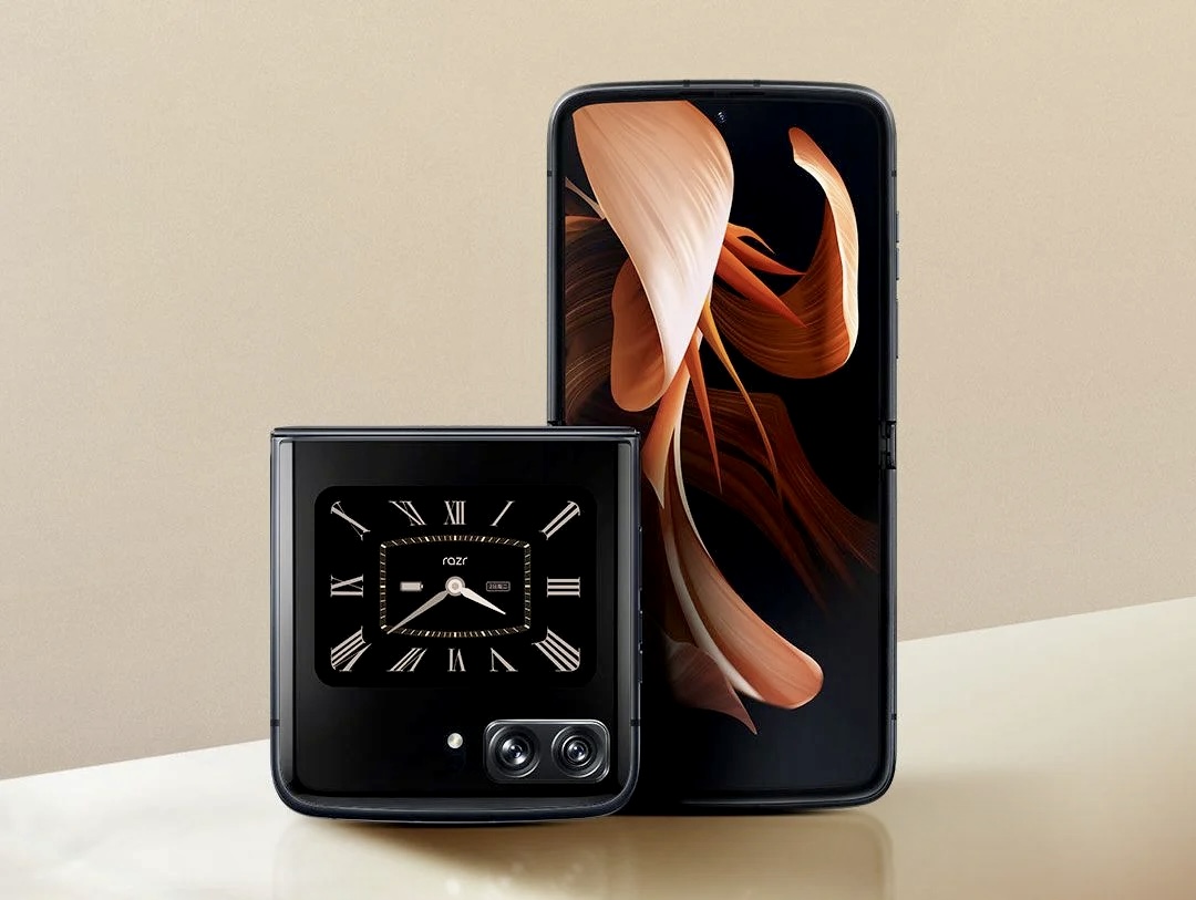Представлен смартфон Moto RAZR 2022 с гибким экраном нового поколения 144 Гц