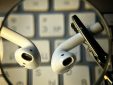 Как сделать старые AirPods громче. Грубый метод, если терять нечего