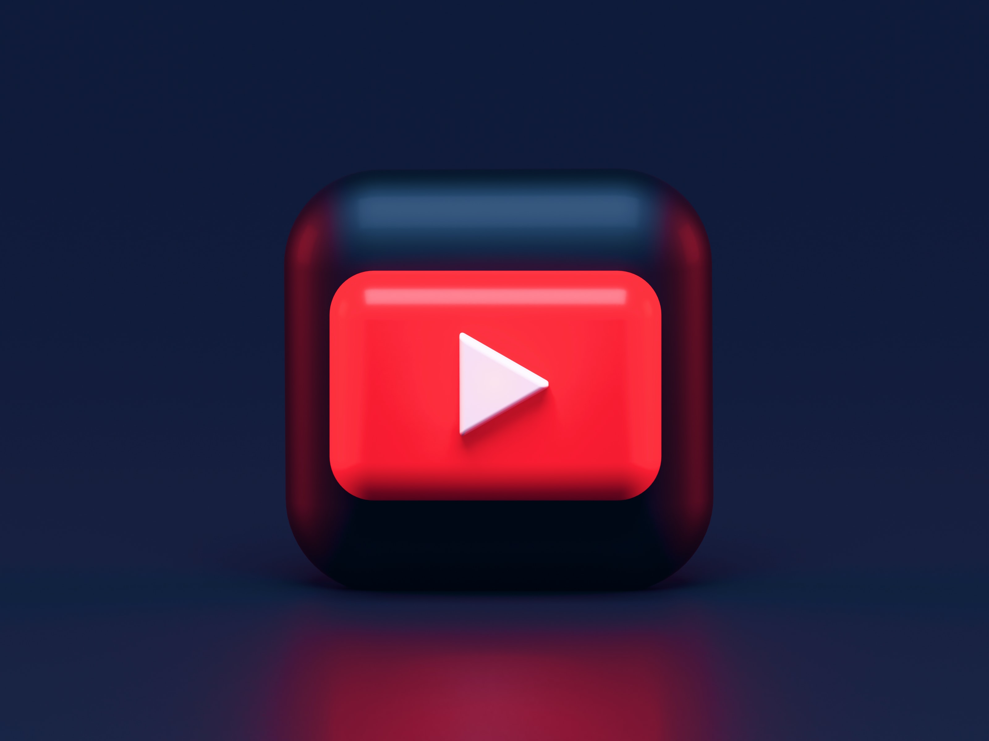 Минцифры не планирует блокировать YouTube в России
