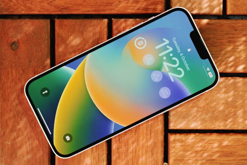 Apple запустила продажи iPhone 14 Plus
