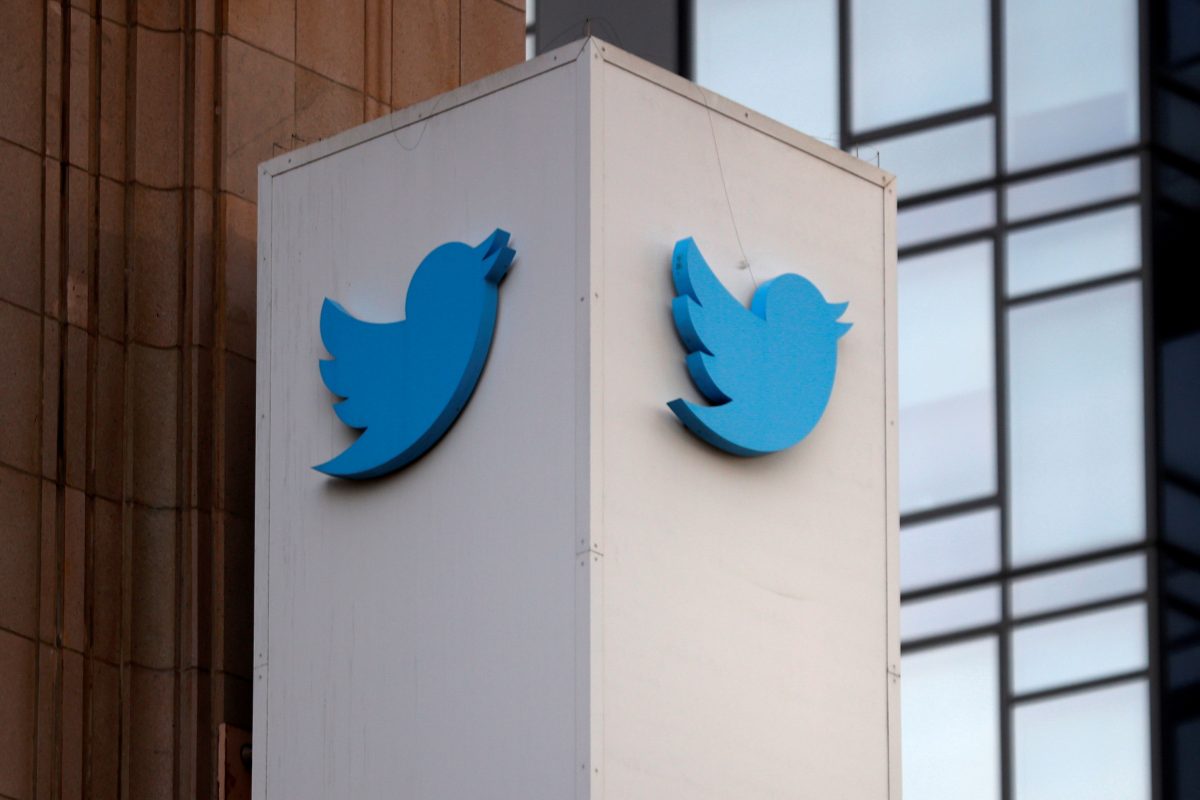 Подписка Twitter Blue запускается 12 декабря. Цена $11 на iOS за синюю галочку