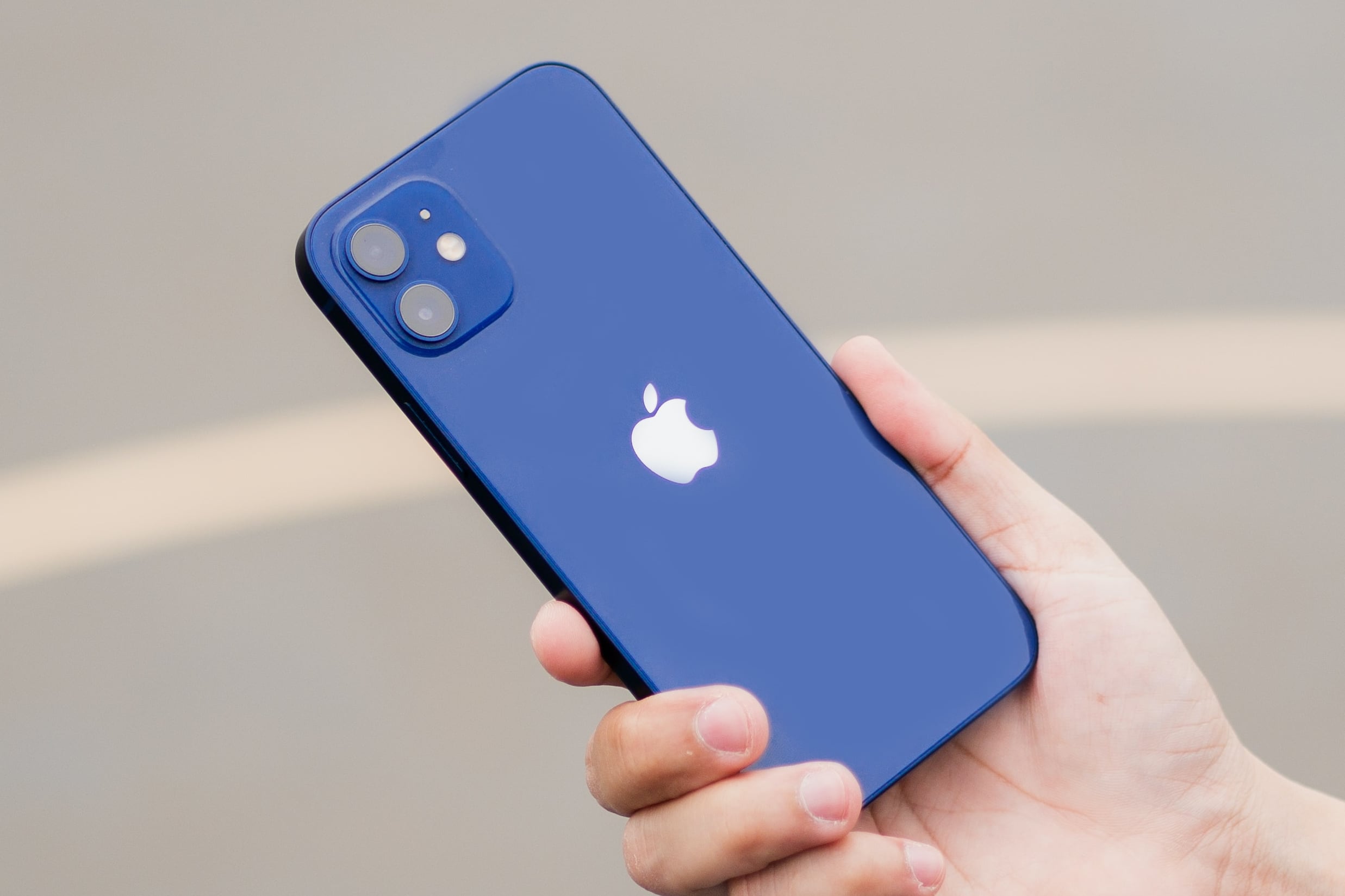 Как проверить iPhone на вирус «Операция Триангуляция», которым взламывают айфоны в России