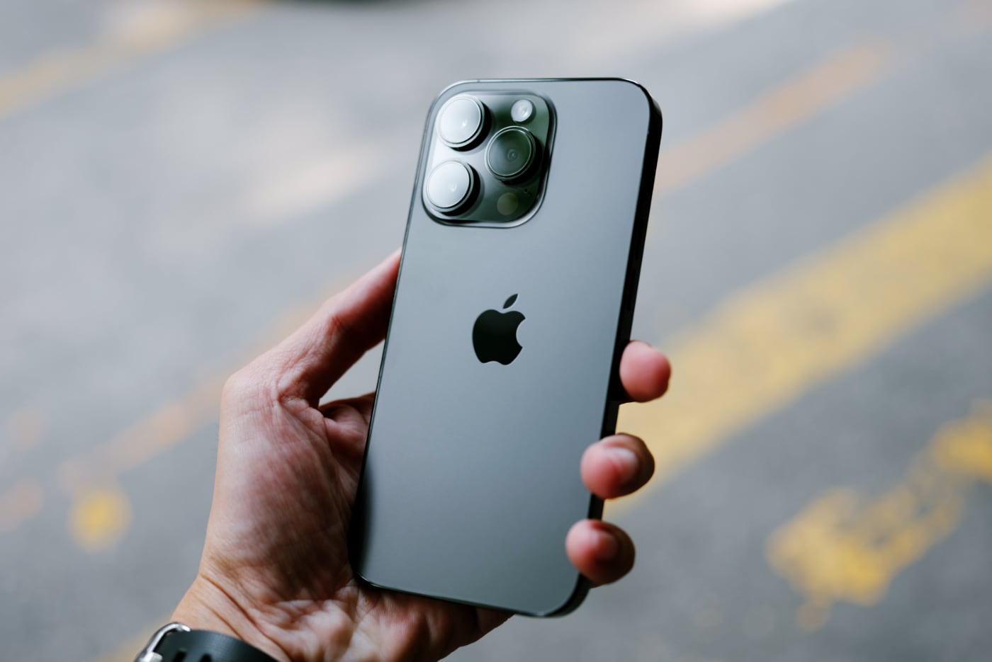 iPhone 15 получит новый чип UWB для работы с Vision Pro