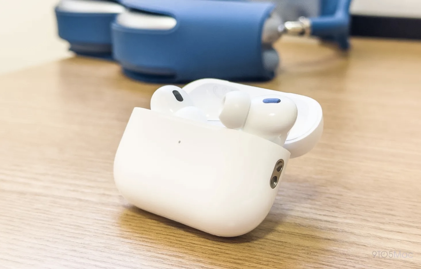 Apple выпустит AirPods Pro с портом USB-C вместе с iPhone 15