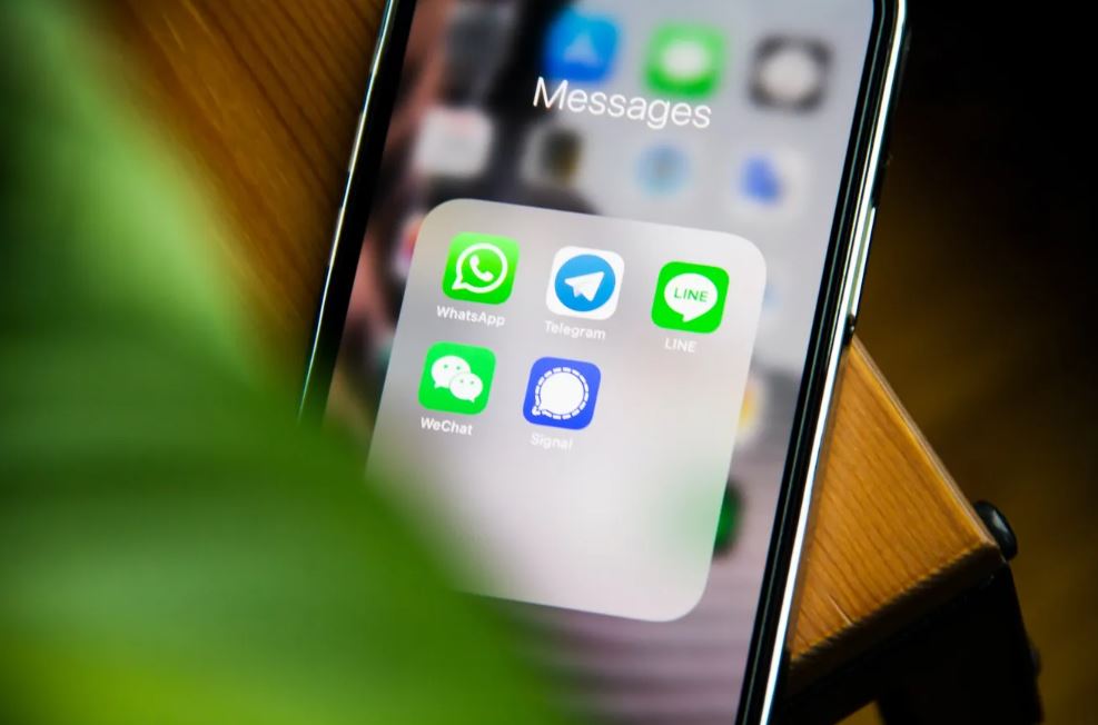 WhatsApp разрешил переносить чаты между устройствами по QR-коду