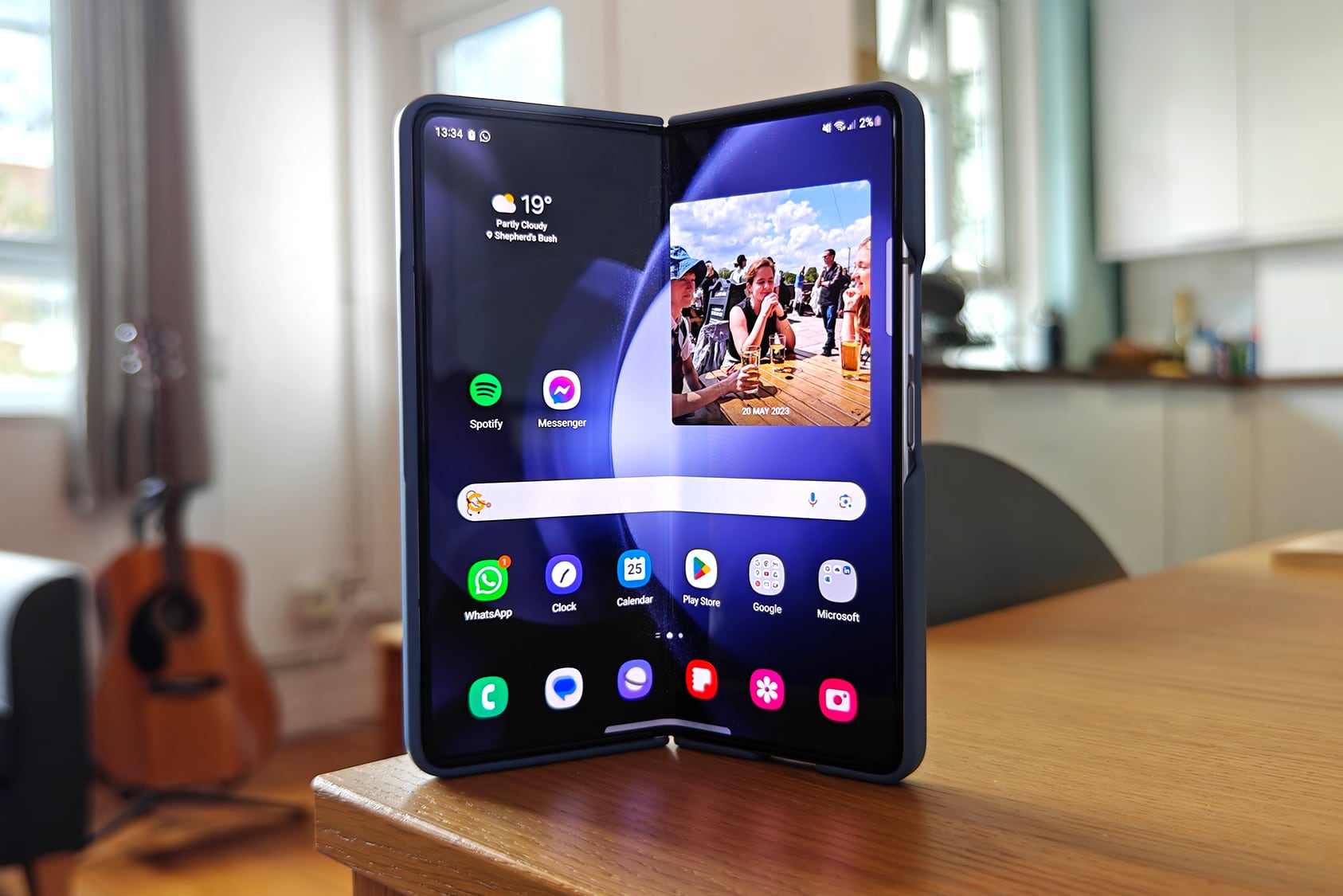 Стало известно, сколько будут стоить Samsung Galaxy Z Fold 5 и Galaxy Z Flip 5 в России