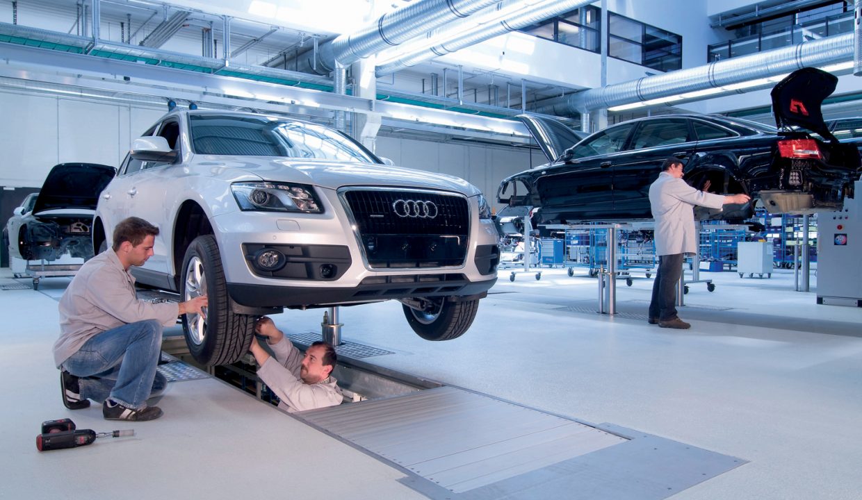 BMW и Audi отключили российских дилеров от своего ПО