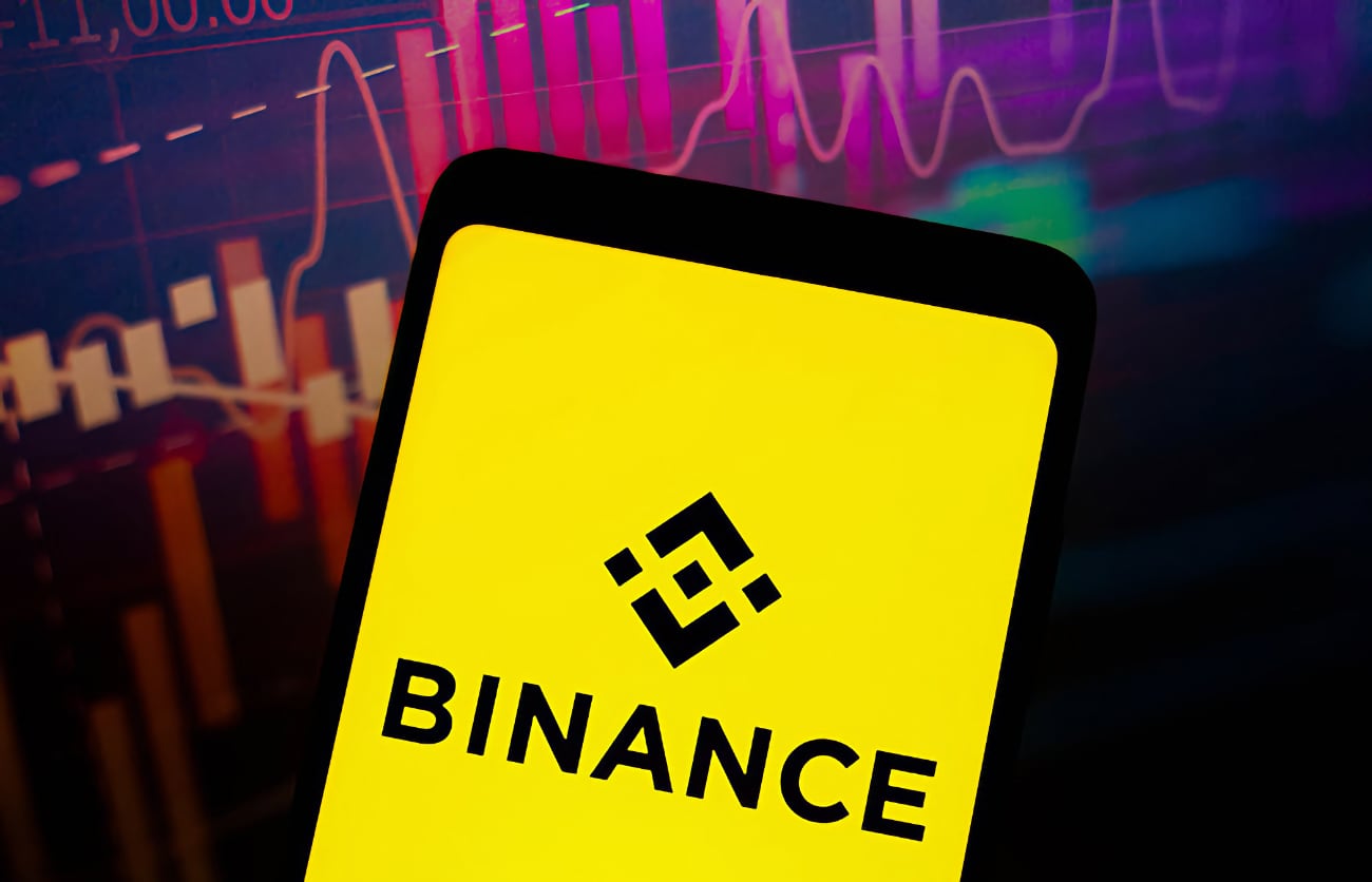 Криптобиржа Binance может полностью уйти из России
