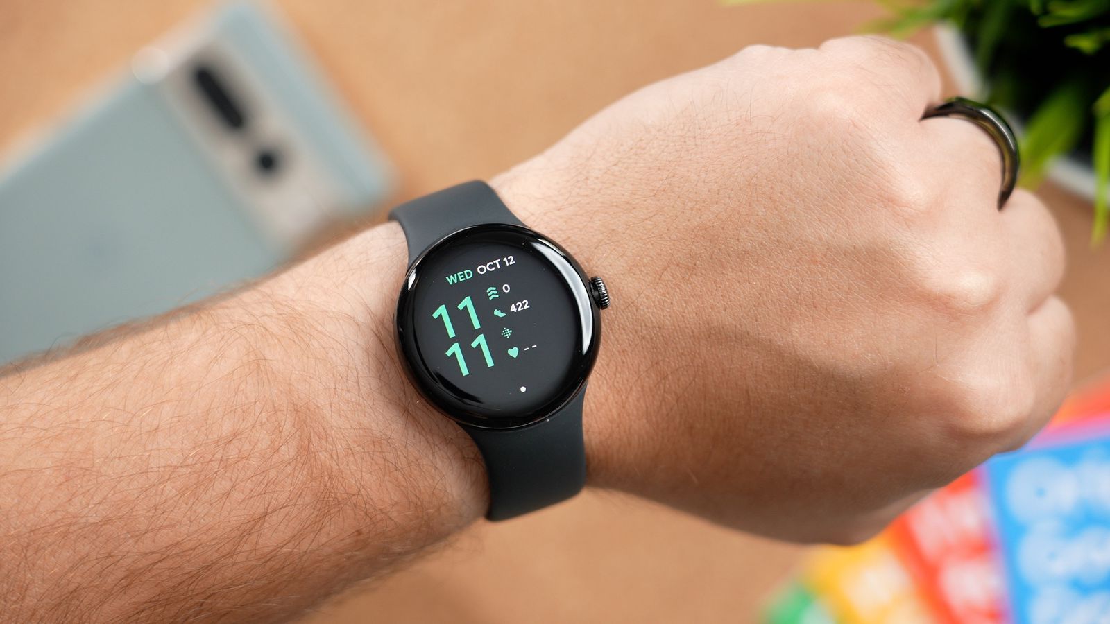 Google не будет ремонтировать разбитые Pixel Watch и менять в них аккумулятор даже за деньги