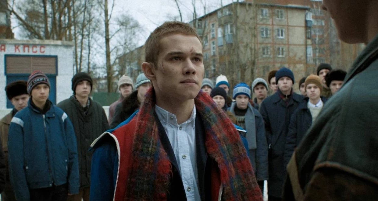 Где найти и скачать песни из сериала «Слово пацана». Есть целый плейлист