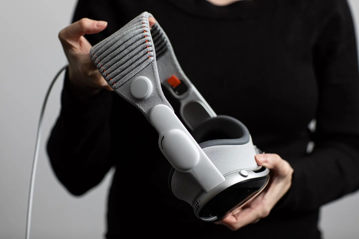 Не теряйте Vision Pro. Потому что его не получится найти через Локатор