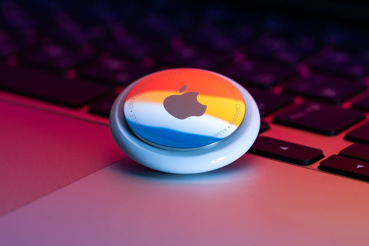 Apple выпустила прошивку 2.0.73 для AirTag