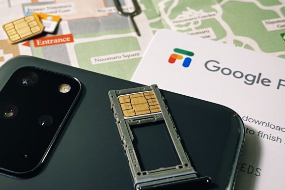 Живу в США и купил симку оператора Google, сразу пожалел. Жуть как невыгодно, в России лучше