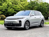 Li Auto (Лисян по-русски) раскупают в России как горячие пирожки. 10 фишек авто, которых нет даже у немцев