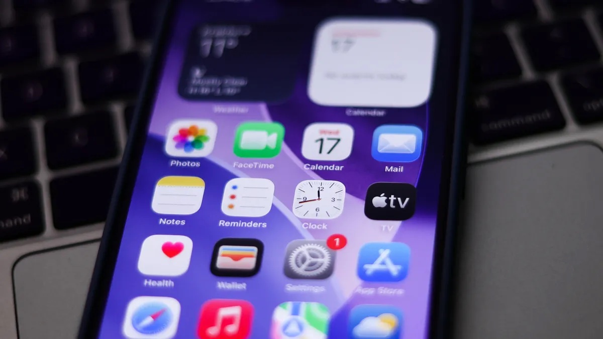 Вышла iOS 26.0.1 с исправлением ошибок