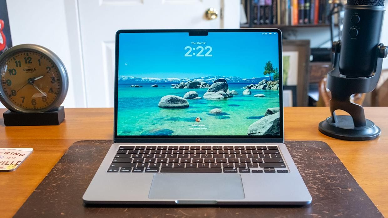 Вышли macOS 26.4 Tahoe, watchOS 26.4 и tvOS 26.4. Нужно обновляться