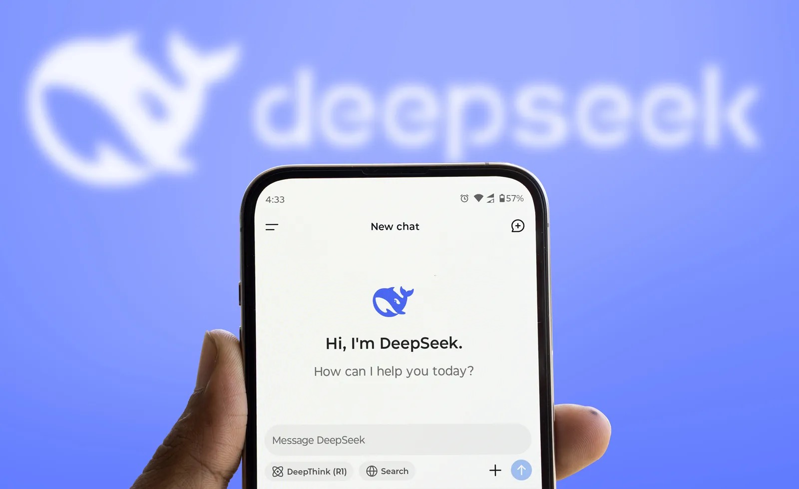 Пользователи поймали DeepSeek на утечке чужих чатов. ИИ начал отвечать переписками других людей