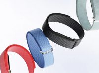 Без дисплея, всего $99. Google представила легкий фитнес-браслет Fitbit Air, который отслеживает температуру и кислород в крови
