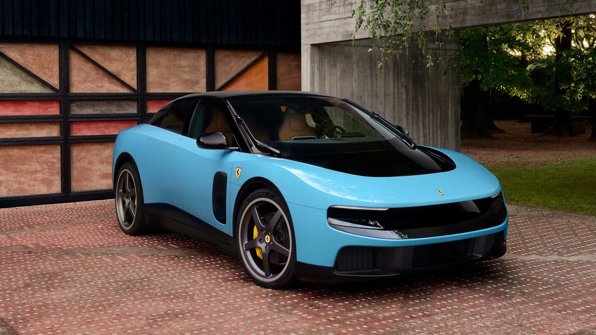 Ferrari обвинила маркетологов в том, что люди не поняли дизайн Джони Айва за $640 тысяч. Главного виновника уволили