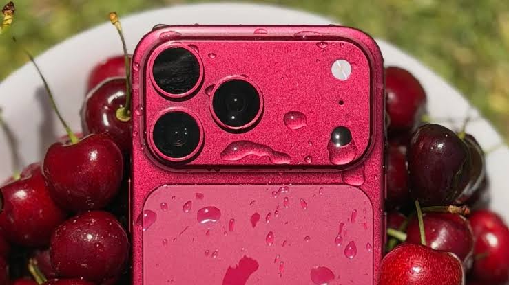 В сеть слили сотни внутренних документов Apple про iPhone 18 Pro. Есть даже фото с дроп-тестов смартфона